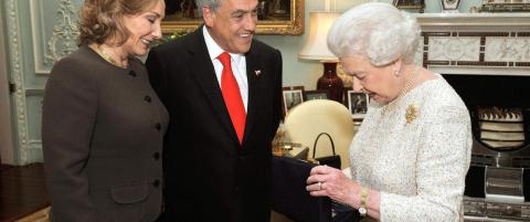 Chile-presidenten hadde med «steinbra» gave til dronninga