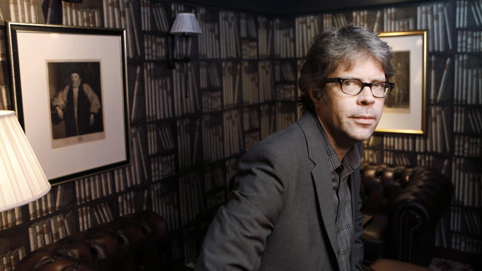 OM DEN MODERNE FAMILIEN: Det er alltid noen som gj�r mesteparten av arbeidet i et forhold, sier den amerikanske stjerneforfatteren Jonathan Franzen. Foto: ERLING H�GELAND/Dagbladet