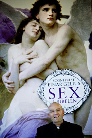VIL HA ÅPENHET: Sokneprest Einar Gelius vil ha mer åpenhet rundt kristendom og seksualitet. Foto: Nina Hansen