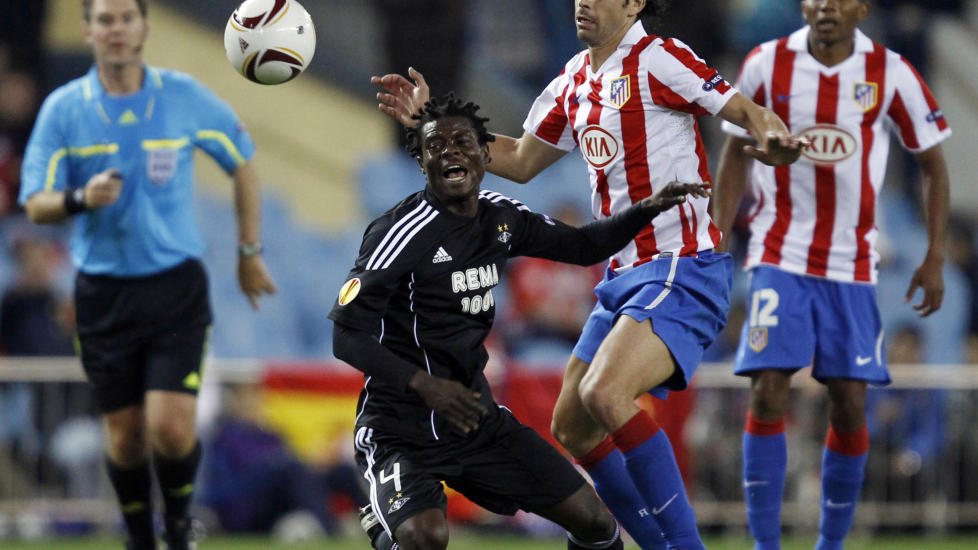 UNDER 60 I O2-OPPTAK: Anthony Annan er en gigant p� midtbanen, til tross for et meget beskjedent oksygenopptak. - Anthony har ekstrem forflytning p� sm� flater. Der er han i s�rklasse best, sier RBKs fysiske trener. Foto: REUTERS/Susana Vera