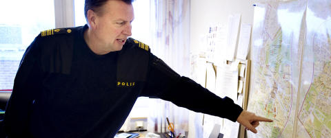 - Skulle tro Roseng�rd er interessant for ham