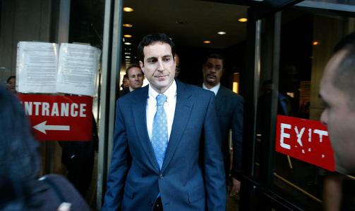 SKYLDIG: Howard K. Stern er funnet skyldig i � ha  ulovlig forsynt Anna Nicole med medikamentene hun d�de av. Foto: SCANPIX