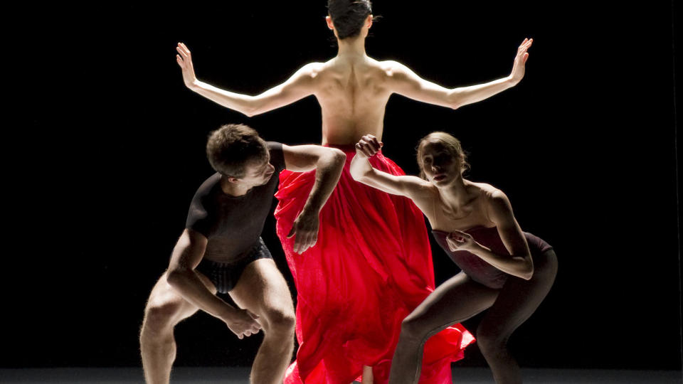 BETAGENDE: �Bella Figura� gj�r sterkest inntrykk i dannelsesreisen som er �Mesteraften 2010�. Foto: Erik Berg/Den Norske Opera og Ballett.