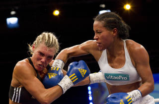 HADDE BARE FIGHTERHJERTE: Og det var ikke tilstrekkelig til � true Cecilia Br�khus. Foto: (AP Photo/Gero Breloer)