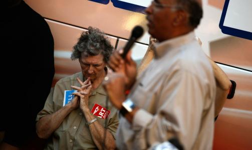 FRISK PUST: - Vi h�per p� en frisk start for det amerikanske folk, sier partileder for Republikanerne, Michael Steele (t.h.), til Fox News. Foto: GETTY IMAGE/SCANPIX
