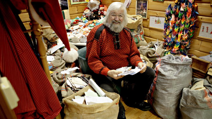 JULENISSEHUSET: Tom Kristiansen er turistsjef. 
Foto: Lars Eivind Bones/Dagbladet