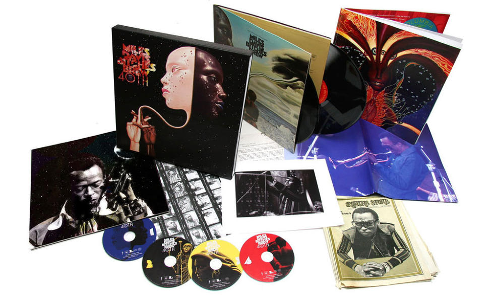 MULTIMEDIAL LUKSUS: 40-�rs jubileumsutgaven av Miles Davis' �Bitches Brew� er et must for den kj�pesterke, godt voksne jazzentusiasten med dyrt anlegg.  Hovedattraksjon: en remastret utgave av den doble LP-platen, p� 180 grams vinyl. Foto: SONY/LEGACY
