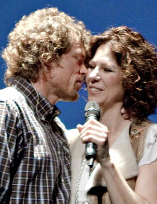 Tjener fett p� � v�re kj�rester p� scenen