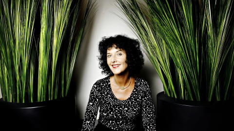 GRAVER i SLEKTA: Forfatter Unni Lindell er en del av programmet Hvem tror du at du er? Foto: Frank Karlsen / Dagbladet GRAVER i SLEKTA: Forfatter Unni Lindell er en del av programmet Hvem tror du at du er? Foto: Frank Karlsen / Dagbladet