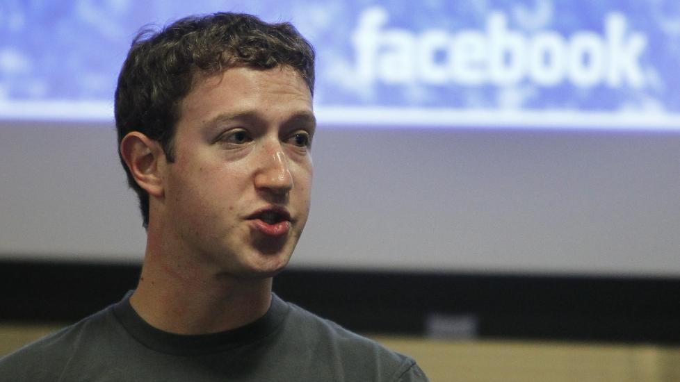 - UTVIDER: Medgrunnleger av Facebook, Mark Zuckerberg, vil lansere en fullblods eposttjeneste p� mandag, if�lge TechCrunch. Foto: AFP