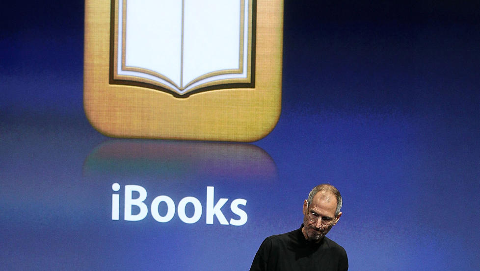 DIGITAL BOKHANDEL: Apple-sjef Steve Jobs presenterte iBooks-applikasjonen tidligere i �r. Foto: SCANPIX / Justin Sullivan/Getty Images/AFP