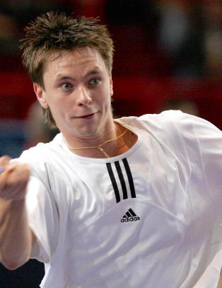 Söderling klar for semifinale