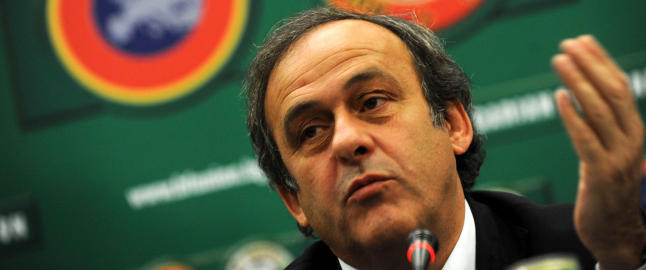 Platini vil ha internasjonalt fotballpoliti