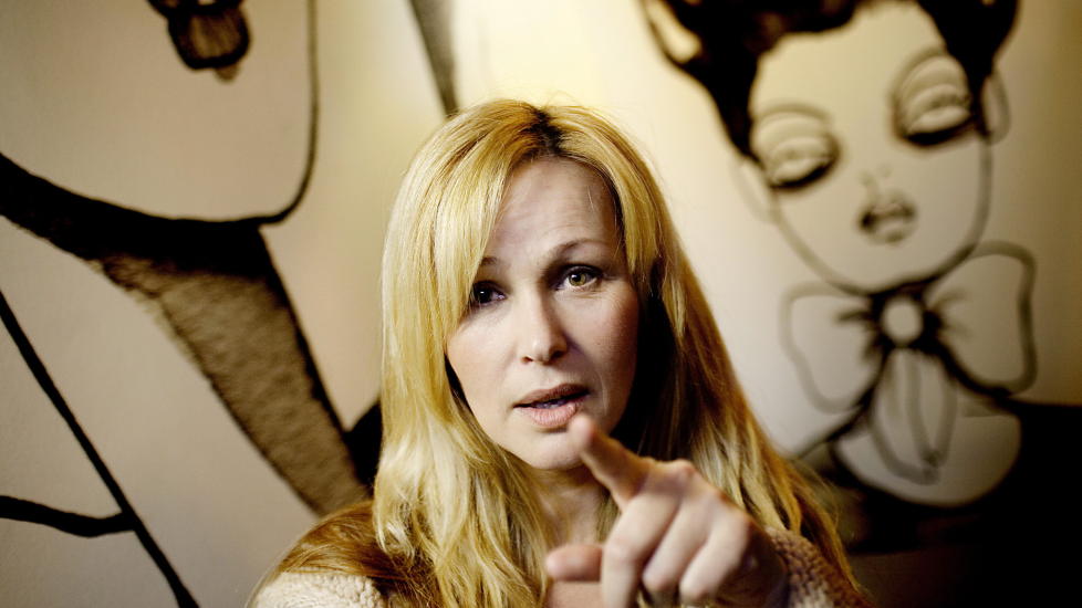 - UNDERLIG FENOMEN: Dorthe Skappel syns det er pussig at menn er s� mye mer aktive nettverksbyggere enn det kvinner er. Foto: Lars Eivind Bones