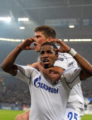 Schalke og Lyon klare for �ttedelsfinale