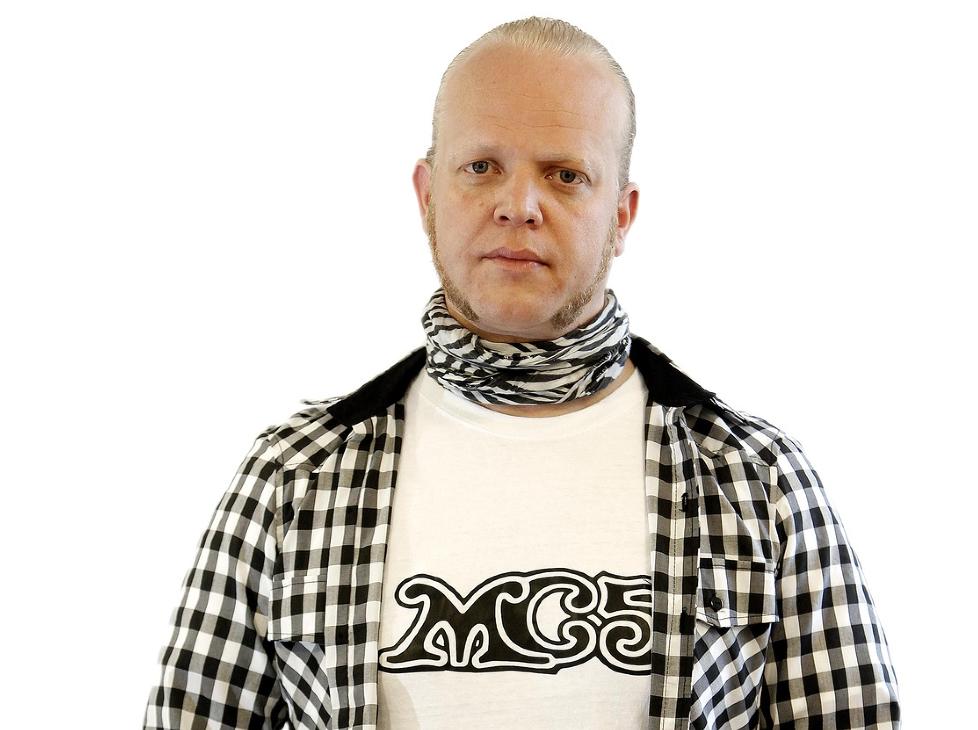 ANTIHYLLEST: Til Dagbladet FREDAG fra skribent og spaltist Egon Holstad. Foto: Yngve Olsen S�bbe