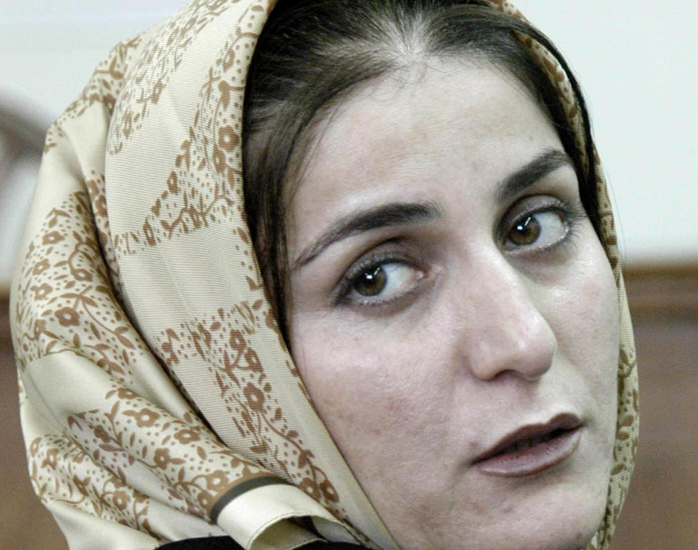 HENRETTES: Shahla Jahed ble 05.00 iransk tid henrettet. Hun ble d�mt for � ha knivstukket kona til sin elsker, den kjente fotballproffen og landslagsspilleren Nasser Mohammad-Khani. Foto: AFP PHOTO