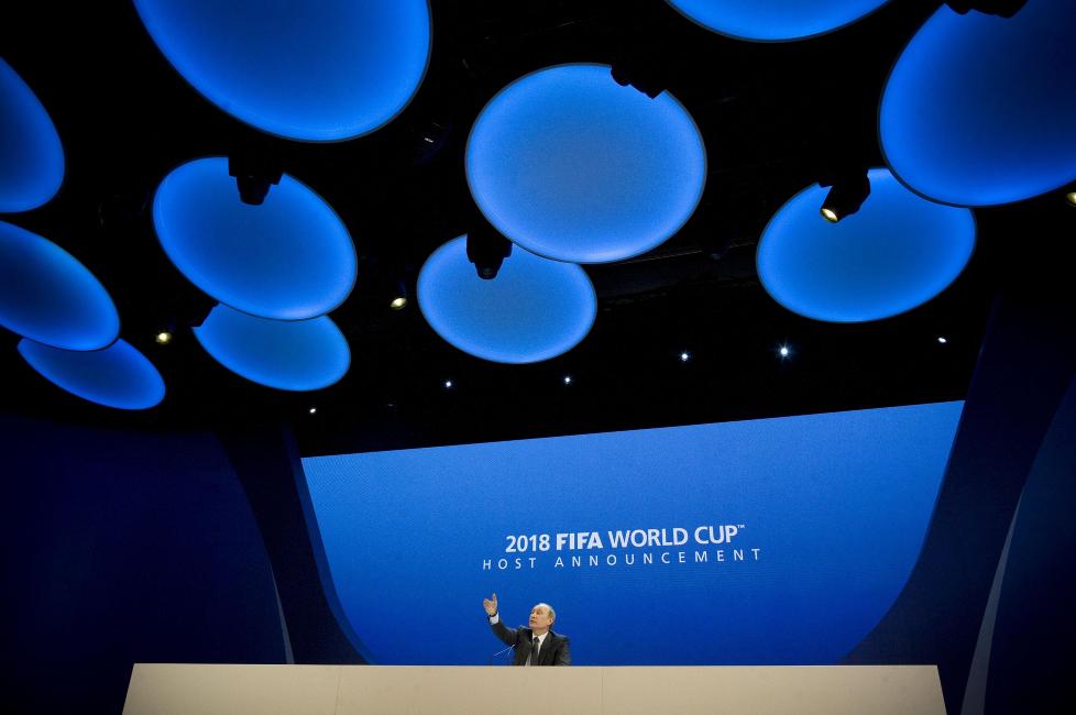 RETT FRA RUSSLAND: Statsminister Vladimir Putin tok turen til Z�rich sporenstreks da Russland ble tildelt fotball-VM i 2018.Foto: SCANPIX/AP Photo/Anja Niedringhaus