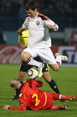 N�DVENDIG: Evertons russiske landslagsspiller Dinjar Biljaletdinov mener hjemlandet trenger et VM-sluttspill mer enn noen annen nasjon.Foto: SCANPIX/AP Photo/Alexander Mysyakin