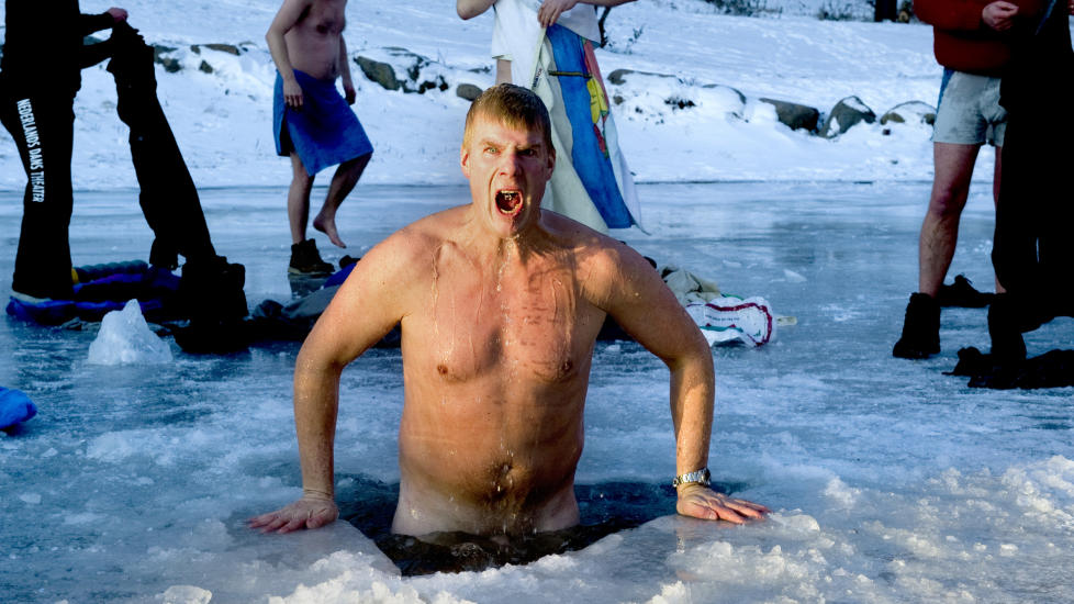 AARRGGHHH: Primalskriket kom fram da Terje Berget ville opp av vannet. Foto: �istein Norum Monsen/DAGBLADET