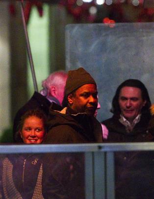 Her fester Denzel Washington før Nobelkonserten