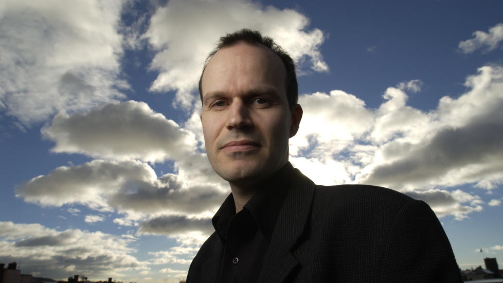 B�r hedres: Sakprosaen er mer lesverdig enn noensinne, skriver J�rgen Lorentzen. Tore Rem (bildet) er aktuell med en biografi om Jens Bj�rneboe. Foto: Lars Eivind Bones