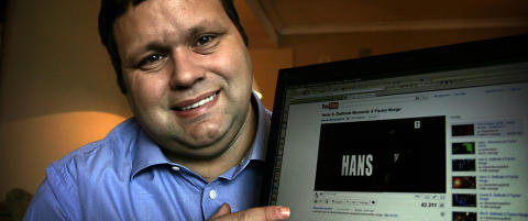 - Hans. Helt klart
