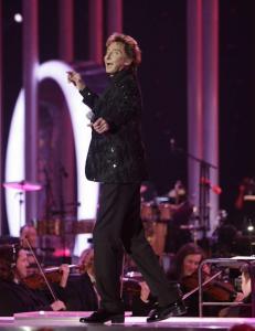 Barry Manilow (67) kuppet Nobelshowet