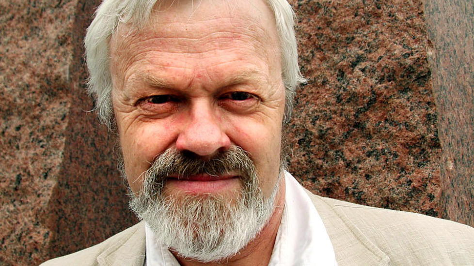 NYNORSKHISTORIE: Ottar Grepstad har skrive historien om den nynorske journalistikken. Foto: MARIA B�RJA