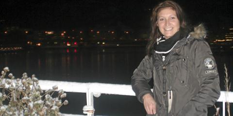 GOD JUL: Tone Bergsv�g bor i husb�t. Den ligger fort�yd i Bergen. Bedre sj�utsikt kan du bare dr�mme om.  FOTO: Privat