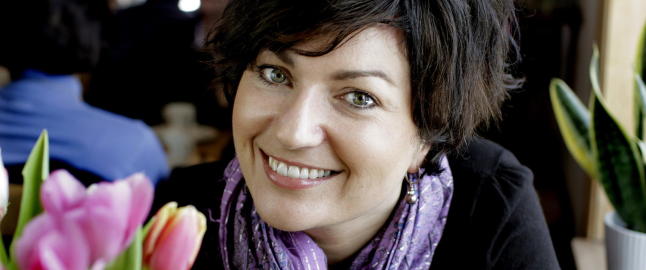 - For meg er det like naturlig � opps�ke en healer som legen min