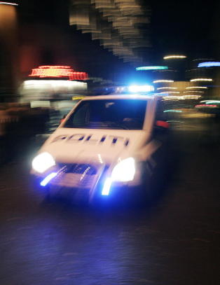 - Slutt � oppf�re deg som en hestkuk