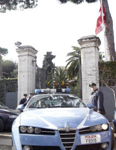 Brevbombe gikk av p� Sveits' ambassade i Roma