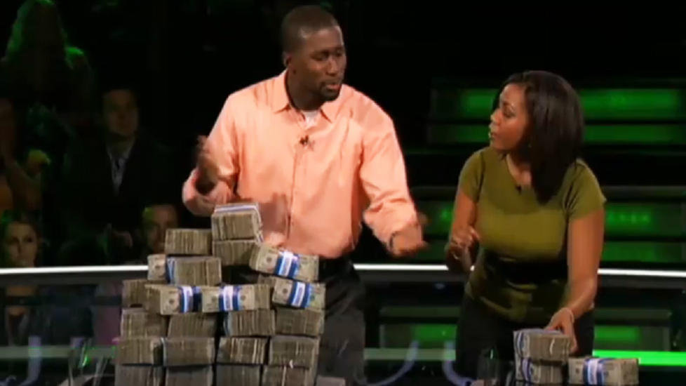 OVERTALTE: Her overtaler Gabe Okoye kj�resten Brittany Mayi til � satse alt p� Post it-lapper. Han har rett, men tapte likevel 4,8 millioner.