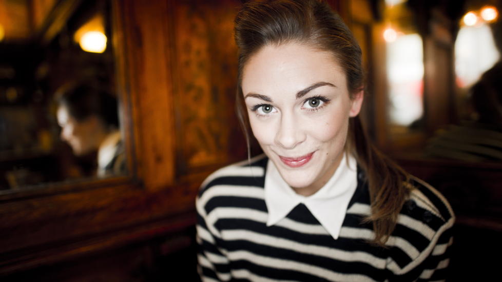 AKTUELL: Jenny Skavlan spiller i to av �rets norske kinopremierer. �Hjelp, vi er i filmbransjen!� har premiere i august, men allerede i januar dukker hun opp i komedien �Tomme T�nner 2: Det Brune Gullet�. Foto: H�kon Eikesdal