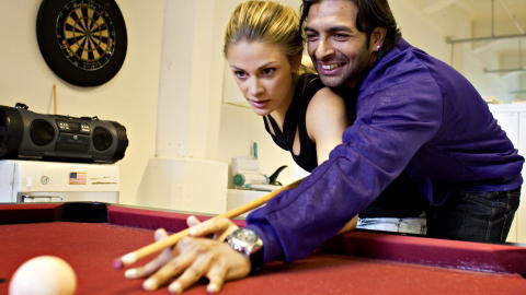 FILMPAR: Jenny Skavlan og Leon Bashir fra den første «Tomme Tønner»-filmen. Foto: Lars Eivind Bones / Dagbladet FILMPAR: Jenny Skavlan og Leon Bashir fra den første «Tomme Tønner»-filmen. Foto: Lars Eivind Bones / Dagbladet