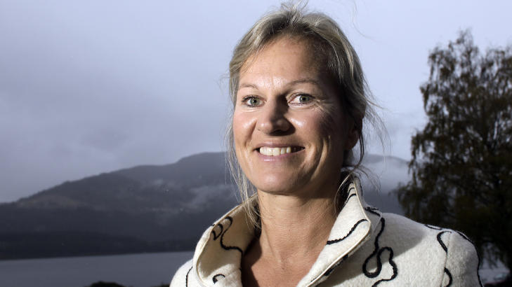 GRAVER I SLEKTA: Kristin Krohn Devold er en del av programmet Hvem tror du at du er? Foto: Ole C. H. Thomassen / Dagbladet GRAVER I SLEKTA: Kristin Krohn Devold er en del av programmet Hvem tror du at du er? Foto: Ole C. H. Thomassen / Dagbladet