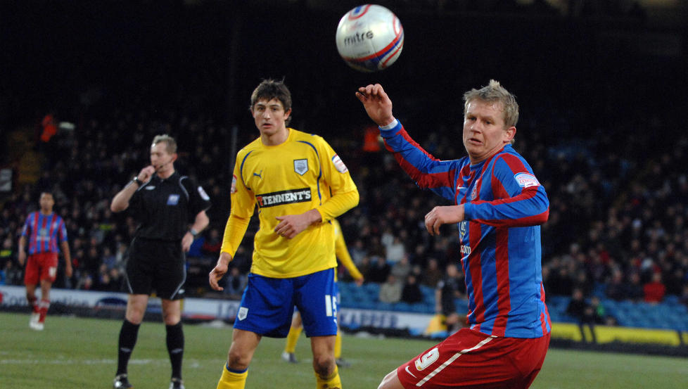 DR�MMESTART: Steffen Iversen stanget inn sin f�rste Crystal Palace-scoring etter en knapp time i debuten.Foto: DIGITALSPORT
