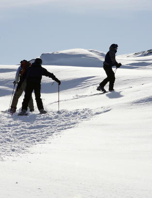 Sn�skredfare over hele landet