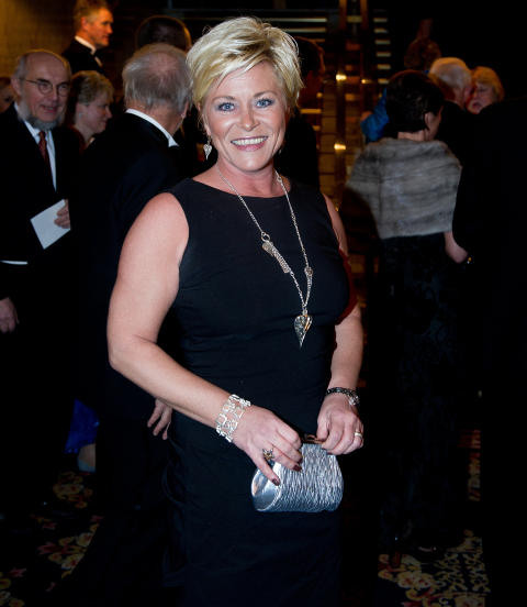 TIMBUKTU-FAN: Frp-leder Siv Jensen var torsdag tilstede p� konserten til den svenske rapperen Timbuktu. Da konserten var over, ble politikeren bedt om � g� av artistens vakter. Foto: Scanpix