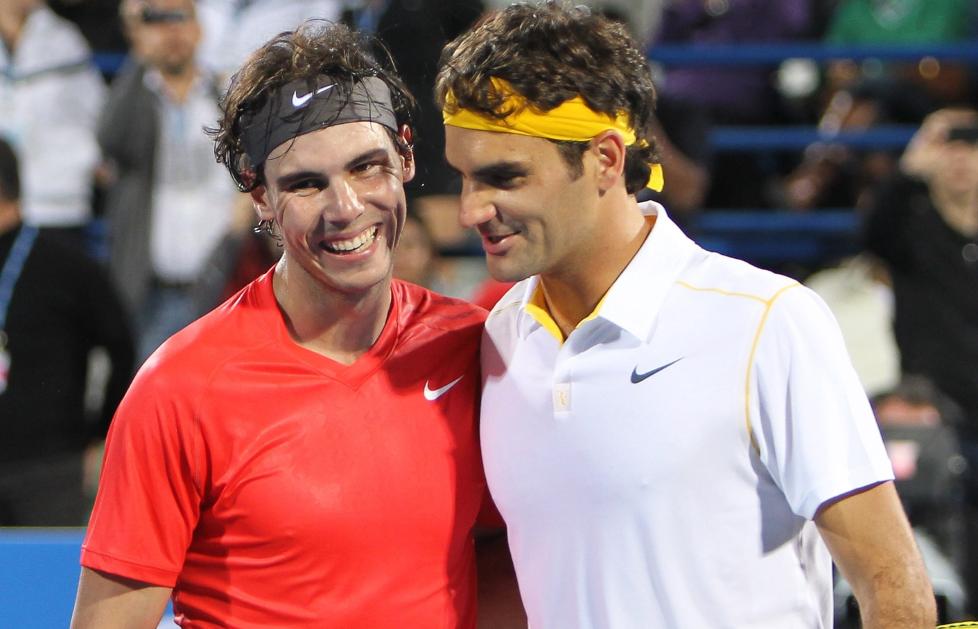 BLANT TIDENES BESTE: Dominansen til Rafael Nadal (t.v.) og Roger Federer er ikke over med det f�rste, mener tennislegenden John McEnroe.Foto SCANPIX/EPA/ALI HAIDER