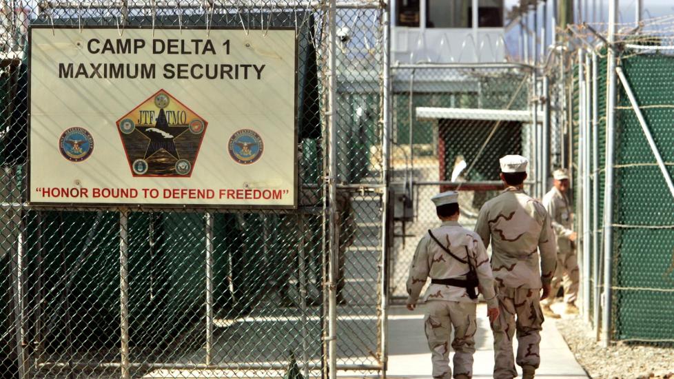  BRUTT VALGL�FTE:  Guantanamo Bay U.S. Naval Base p� Cuba har fortsatt 170 fanger p� tross av president Barack Obamas valgl�fte om den omstridte fangeleiren skulle v�rt t�mt for ett �r siden. ARKIVFOTO: BRENNAN LINSLEY, AP/SCANPIX.