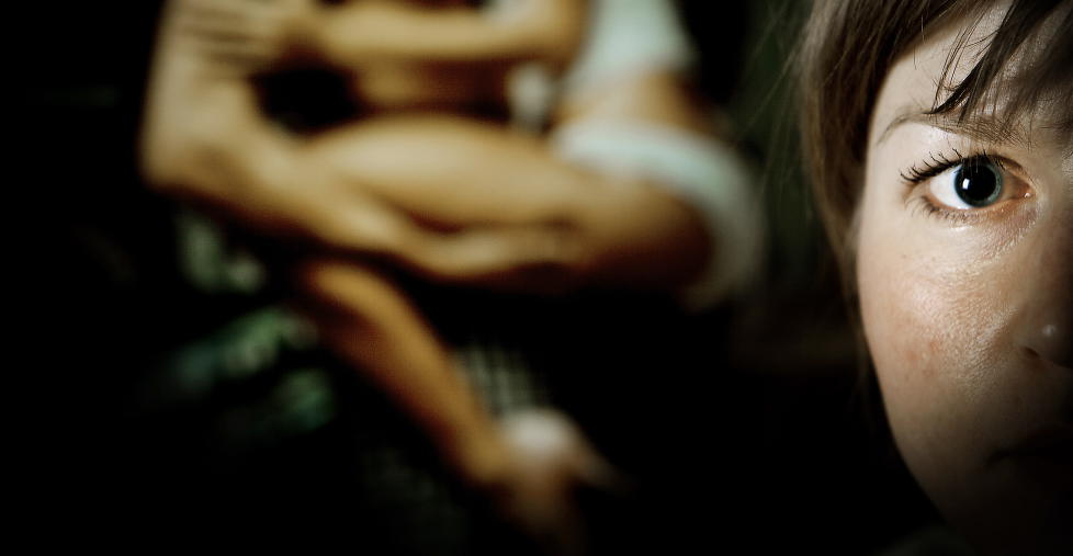 PORNO F�RER TIL MINDRE OVERGREP OG BEDRE HOLDNINGER: Det mener flere forskere, som debatterer mot andre vitenskapsfolk og samfunnsdebattanter som mener porno f�rer til overgrep og kvinnediskriminering. Foto: Bj�rn Langsem / Dagbladet