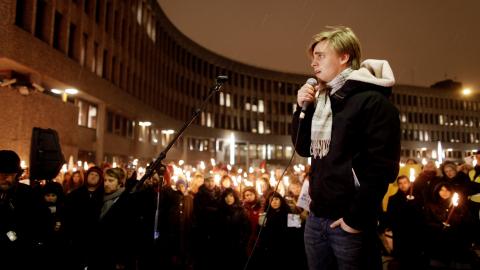 TALTE FOR KJ�RESTEN: : Eivind Tr�dal Foto: Sveing Uddu Ystad
