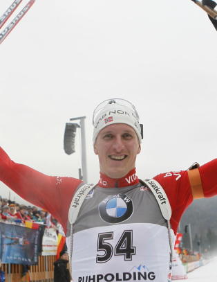 - Det g�r vel en av 50 ganger eller noe slikt