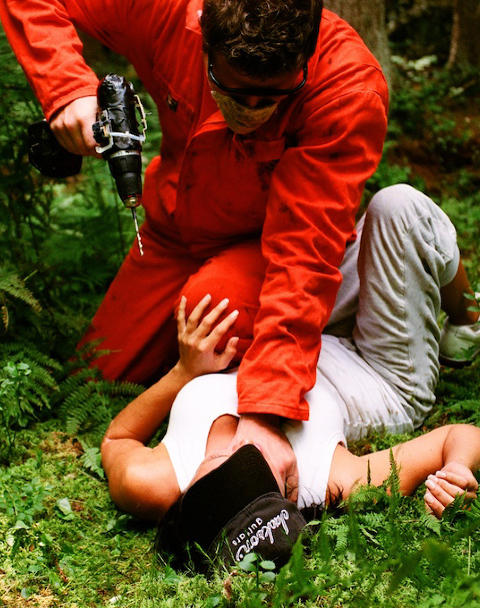 VI VIL HA DRILL: Men verkt�yet misbrukes grovt i �M�rke sjeler�. Foto: FILMWEB