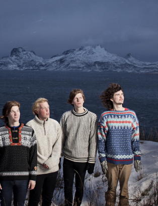 - R�vkj�rt av Norwegian