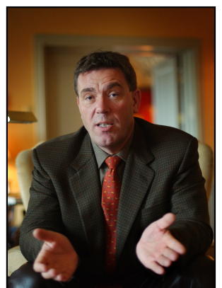 - Forvridde stemmer ber meg om � g� av