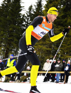 Alsgaard kj�rt ned av lagkamerat