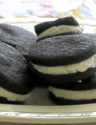 Slik lager du Oreo-kjeks